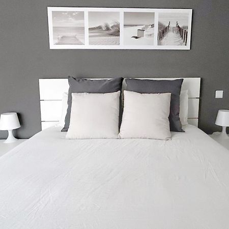Comillas Bº Casasola - Residencial Lagos Azules - Netflix, Prime, Wifi & Free Indoor Parking Buitenkant foto