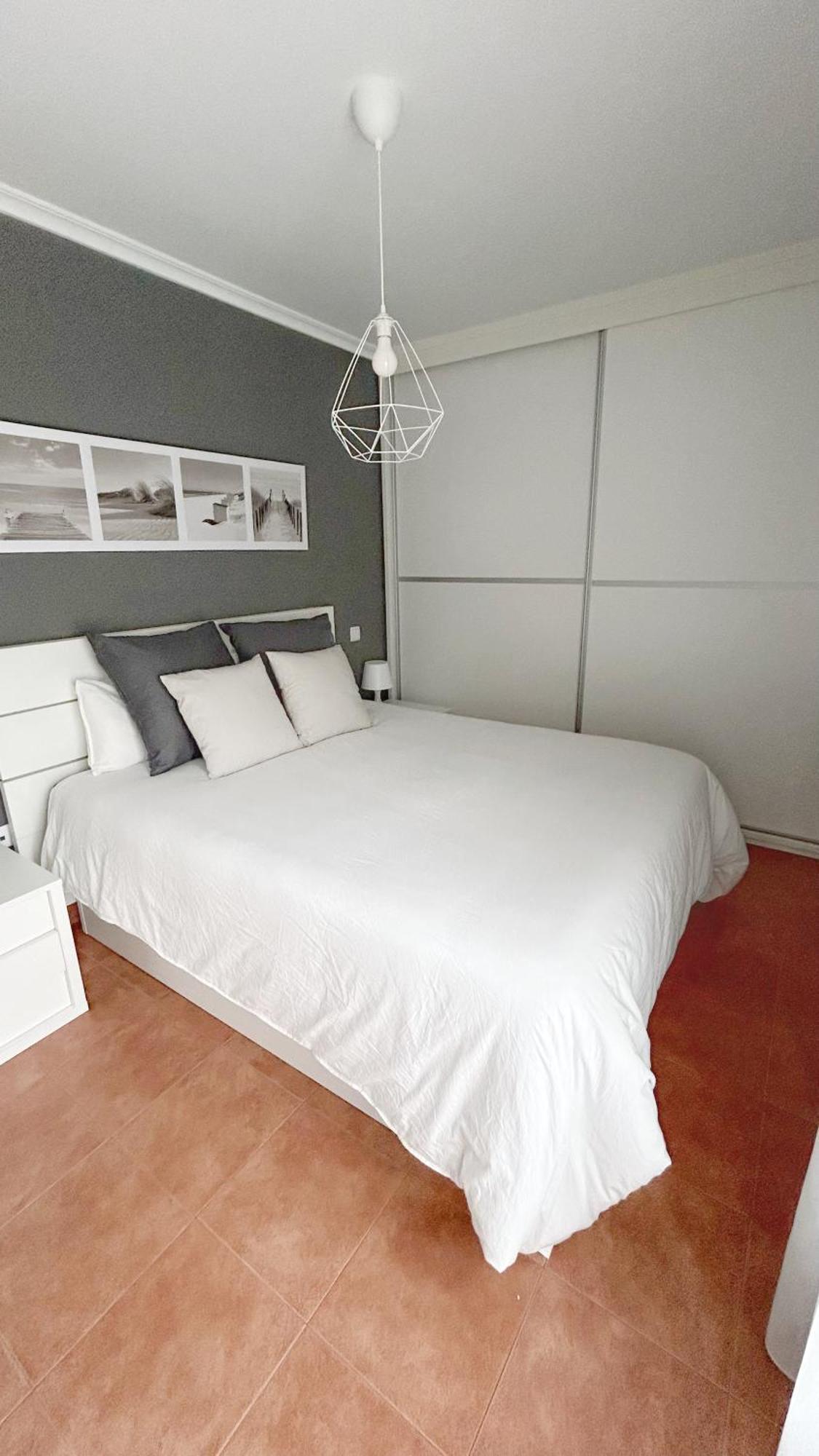 Comillas Bº Casasola - Residencial Lagos Azules - Netflix, Prime, Wifi & Free Indoor Parking Buitenkant foto